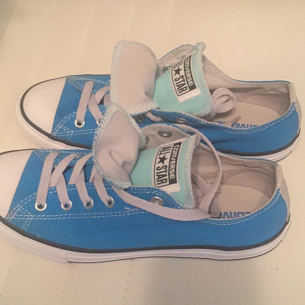 Brand new Converse - Picture 2 of 4